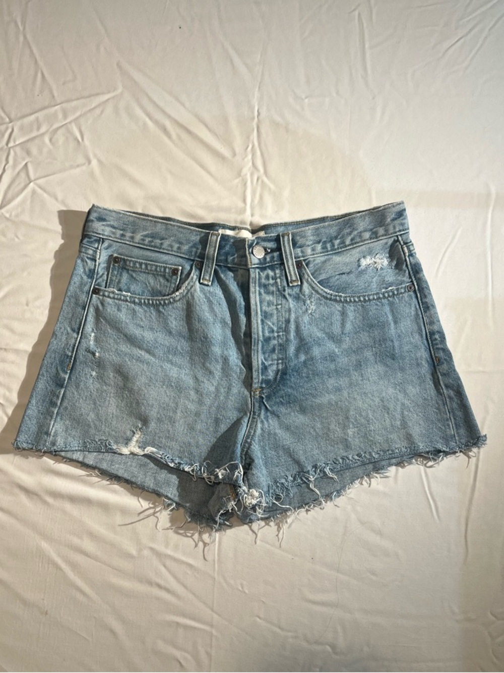 Aritzia - Denim Forum “The Ex-Boyfrirend Shorts”